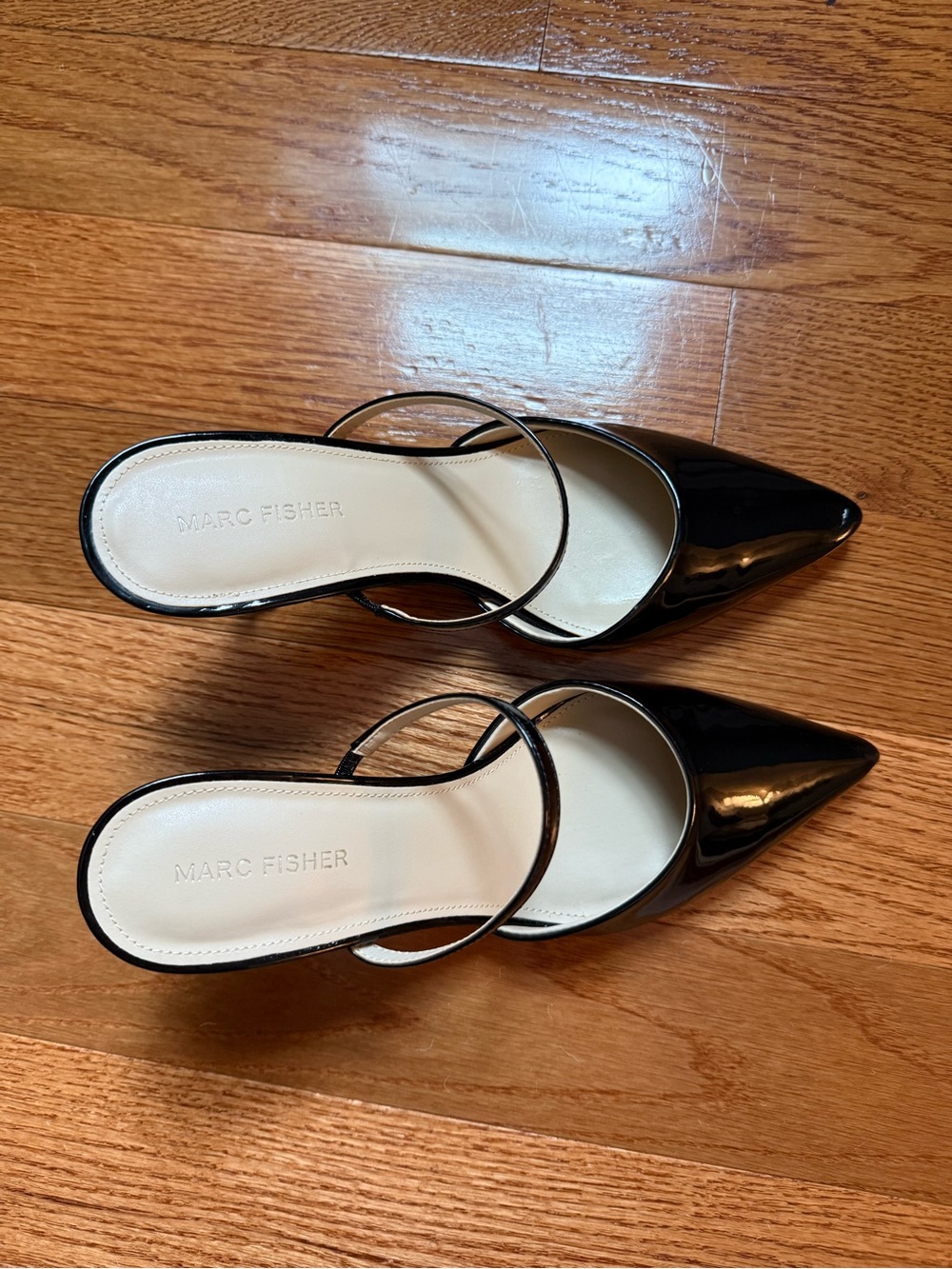 Marc Fisher Black Patent Pointed Toe Heels Size 8.5 - Picture 2 of 9
